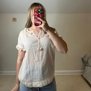 Rungolee: Cream Linen Tassel Tee